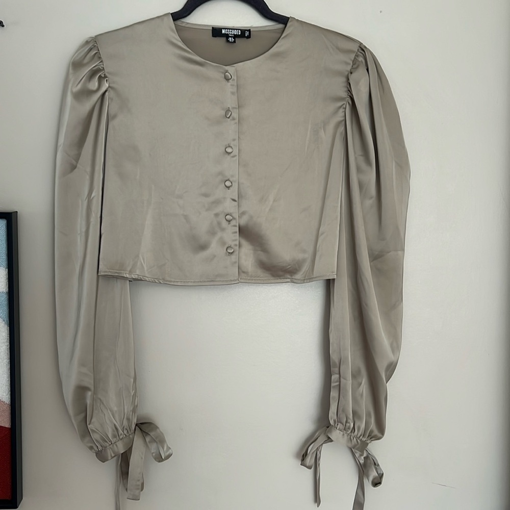 Beautiful Missguided satin crop top with bow sleeves!